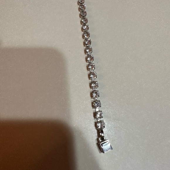 Givenchy 4G crystal large necklace - Picture 10 of 13